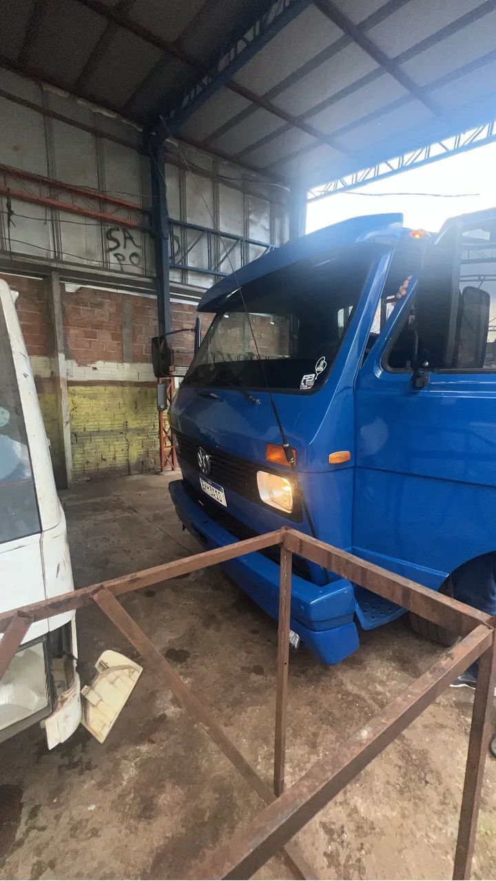 Vendo ou troco VW 7.90 s  - Foto 3