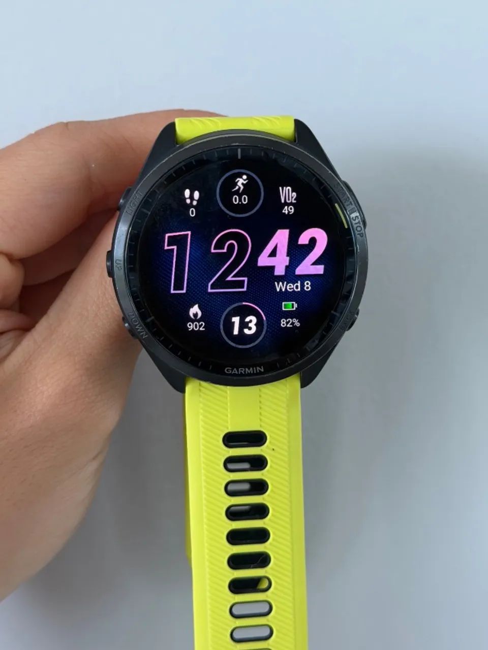 Relógio Garmin Forerunner 965 - Foto 4