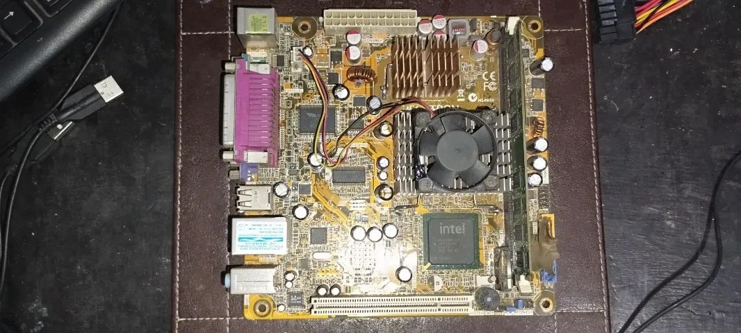 Placa Mãe com Memória