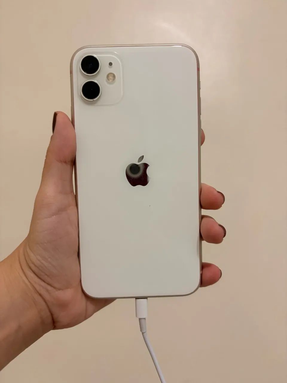 iPhone 11 64gb com caixa e cabo