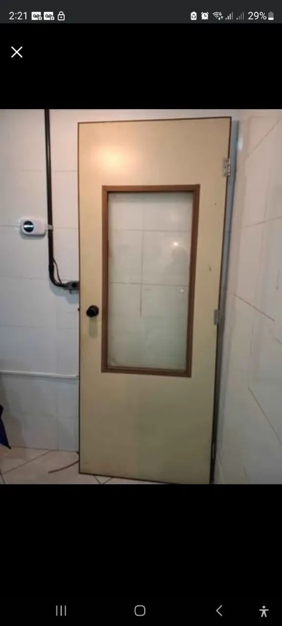 Porta para divisórias