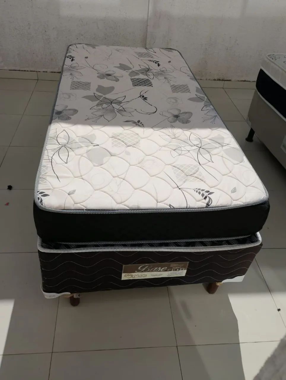 Cama Box solteiro 