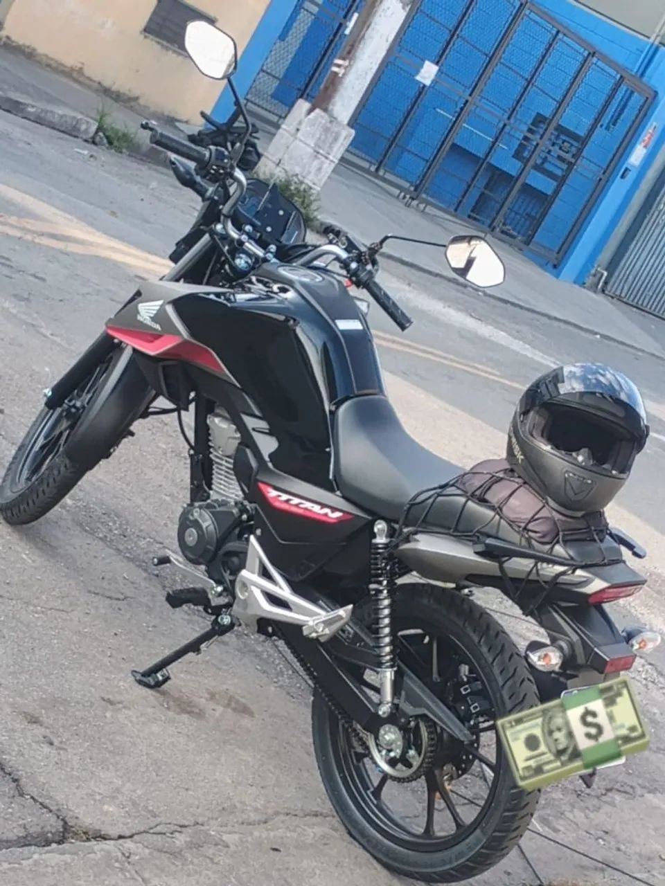 Titan 2025 - Foto 3