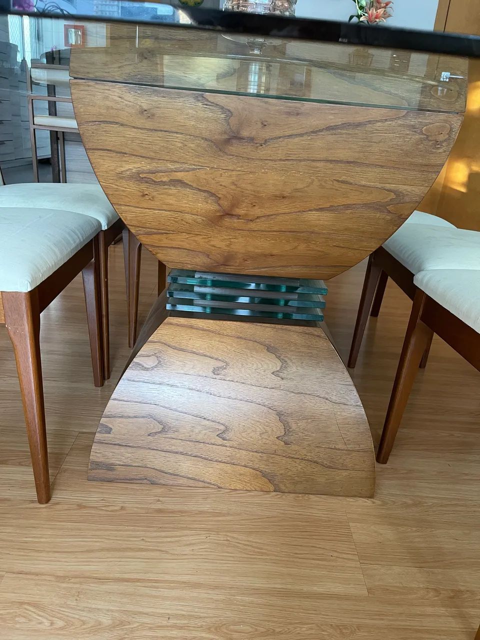 MESA QUADRADA DE VIDRO 8 lugares - Foto 5