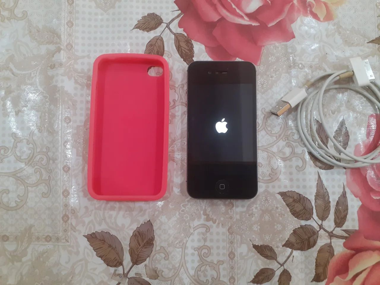 Vendo Iphone 4s- Nostalgia/ Relíquia.  - Foto 4