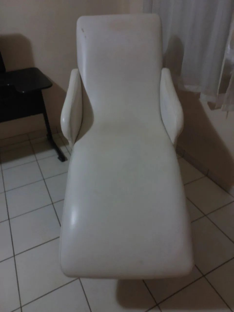 Poltrona Para Limpeza de Pele - Foto 2