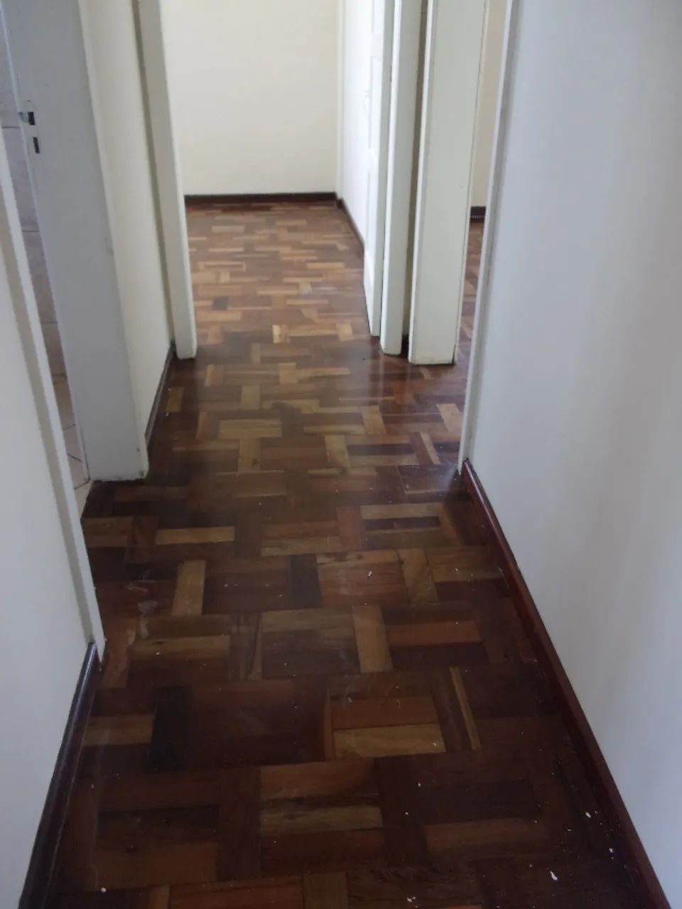 APARTAMENTO DE 2 QUARTOS NO CENTRO - Foto 3