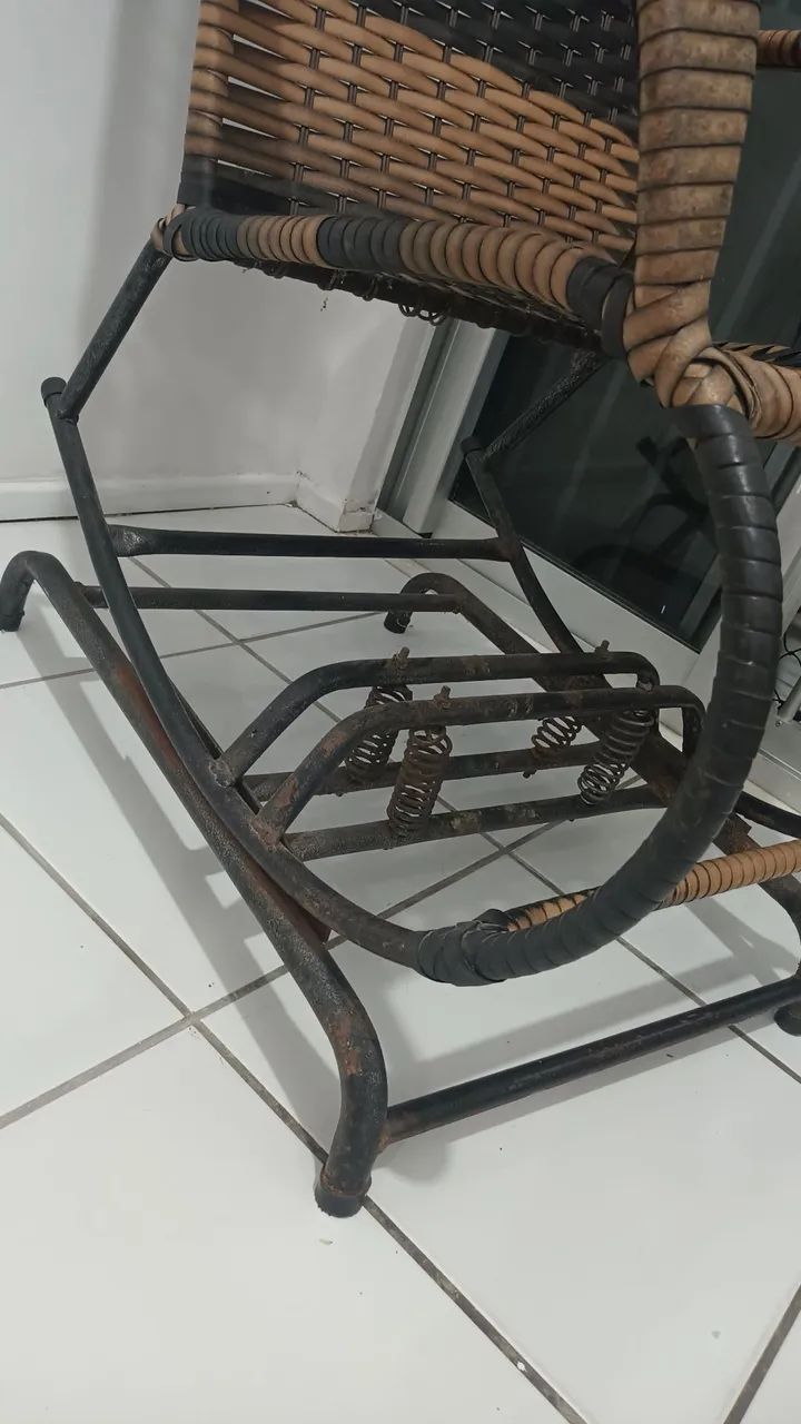 Cadeira de balanço  - Foto 3