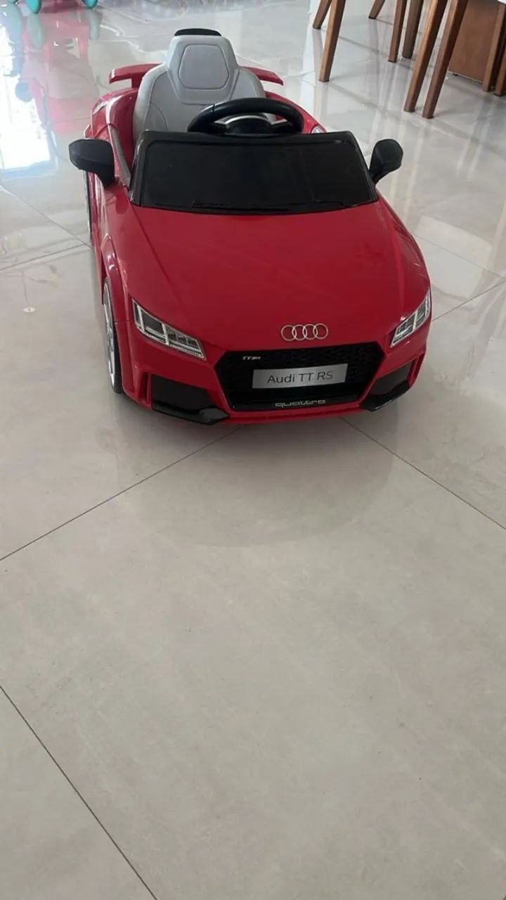 carro elétrico com controle remoto