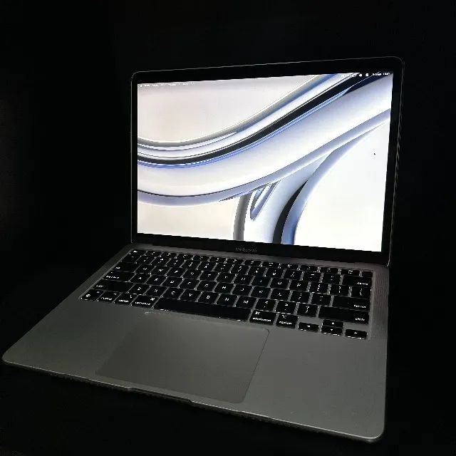 Macbook Air M1 13 polegadas 2020 8/256 GB - Prata