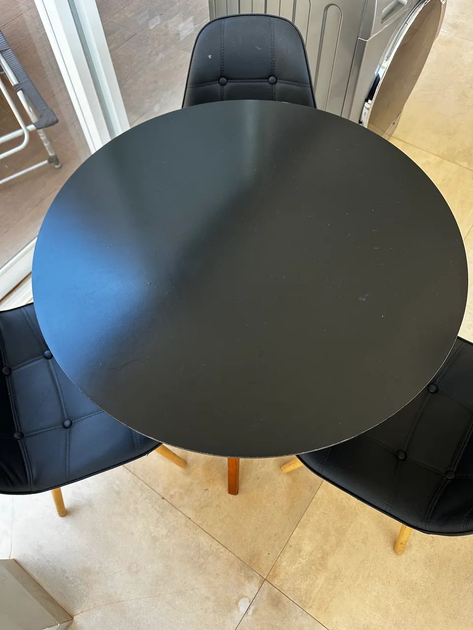 Mesa com 3 cadeiras charles eames botonê - Foto 3
