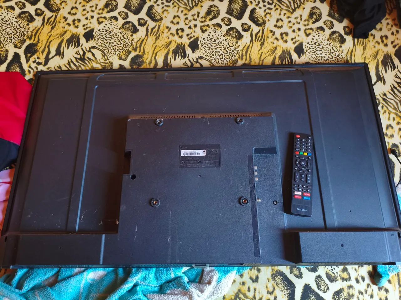 Vendo uma TV Philco completa sem defeito  - Foto 4