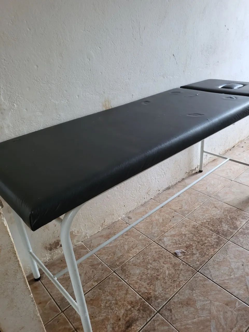 Maca tubular com cabeceira regulável preta - Foto 2