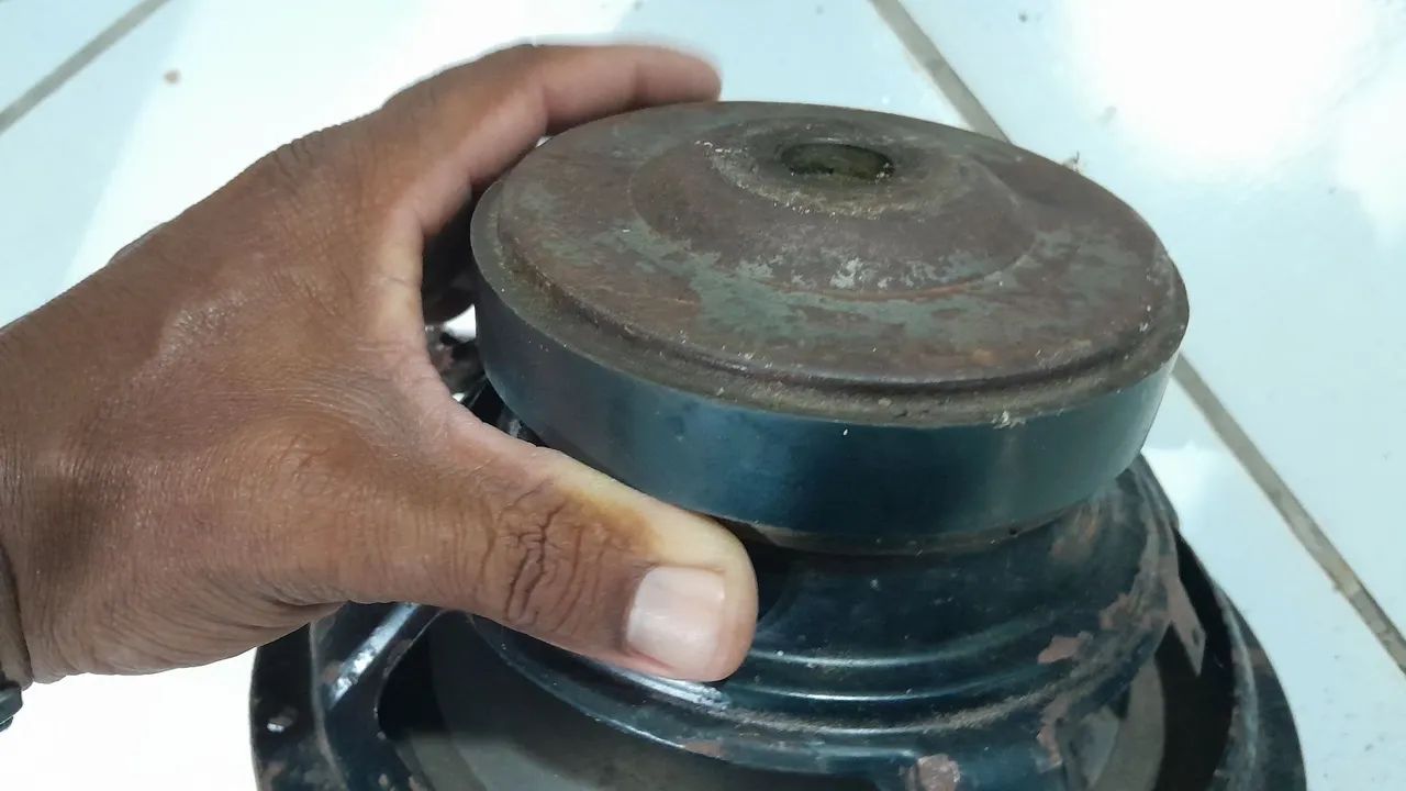 2 fones de 8 polegadas.  - Foto 2