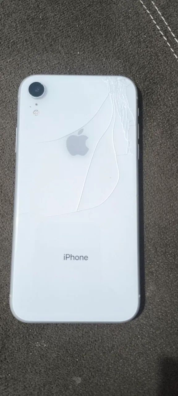 iPhone XR 64gb troco por Xbox one S ou ps3 super slim + volta ou