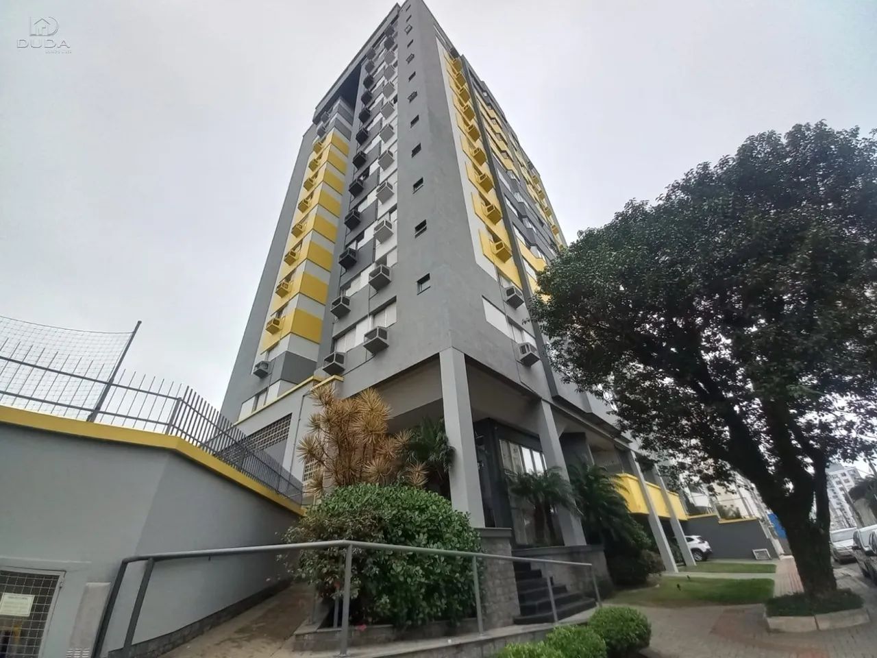 Edifício Faenza comerciário 