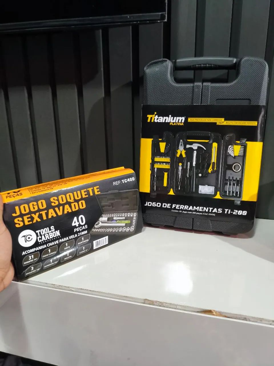 Kit com 2 maletas de ferramentas 
