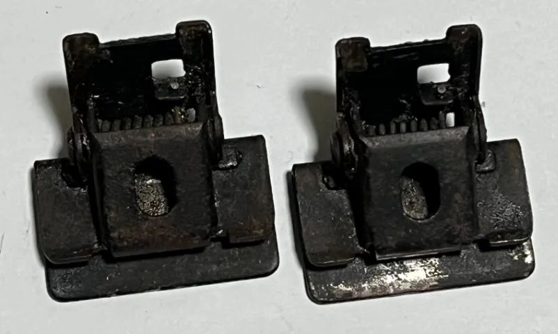 Toca Discos Gradiente DS / Spect - Par de Dobradiças - Foto 2