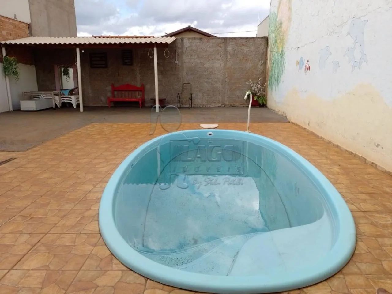 CASA COMERCIAL EM SERRANA
