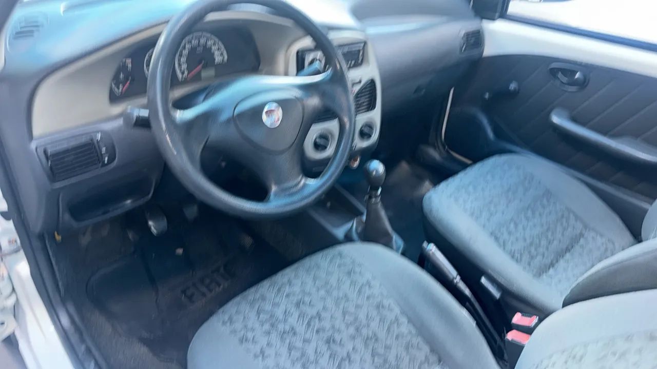 Fiat Strada 1.4 MPI Fire Flex 8V CS 2012 - Foto 2