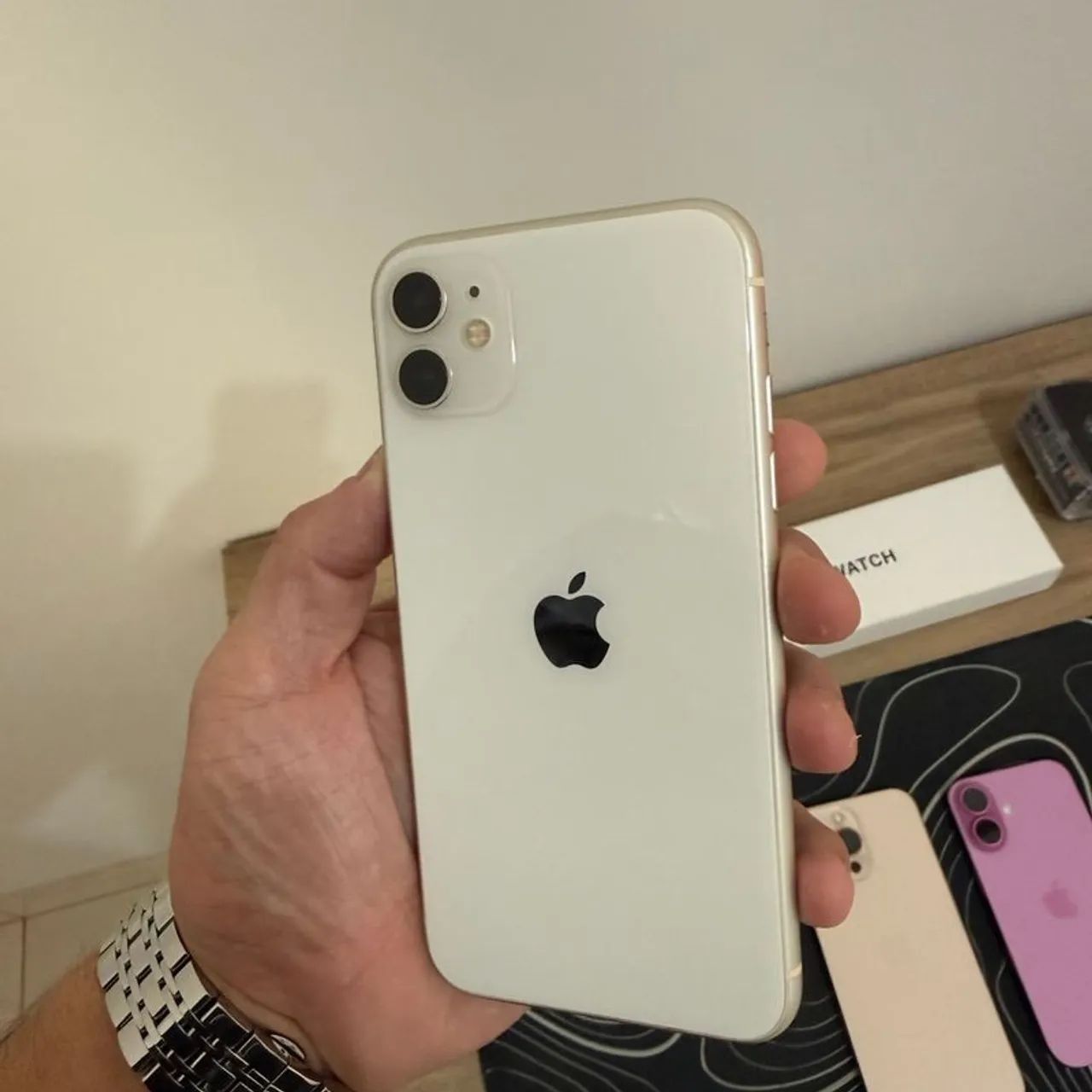 iPhone 11 branco 128gb  - Foto 2