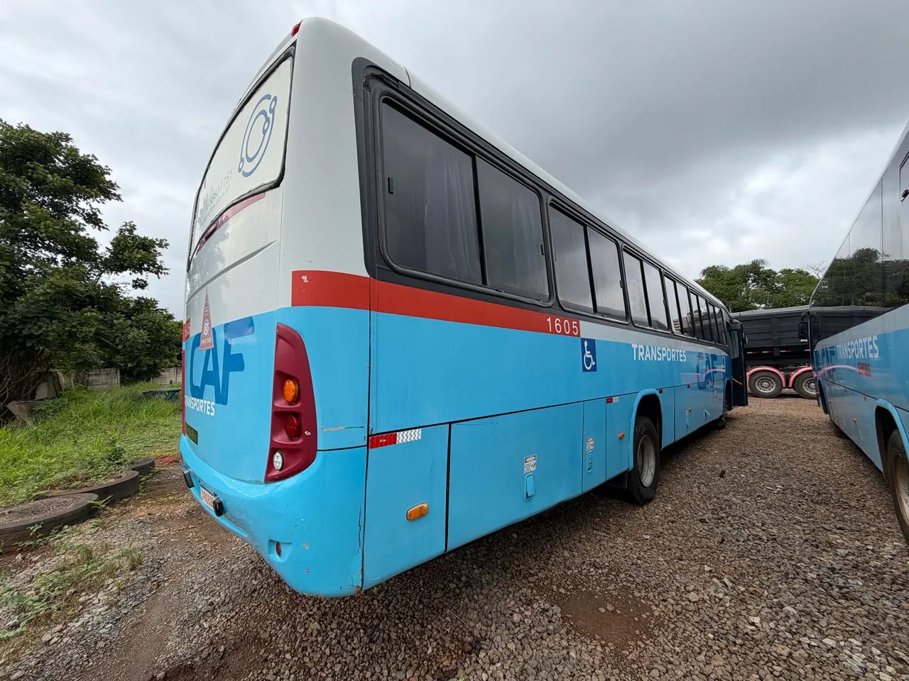 Ônibus MB OF 1721 Marcopolo Ideale 2016 - Foto 11