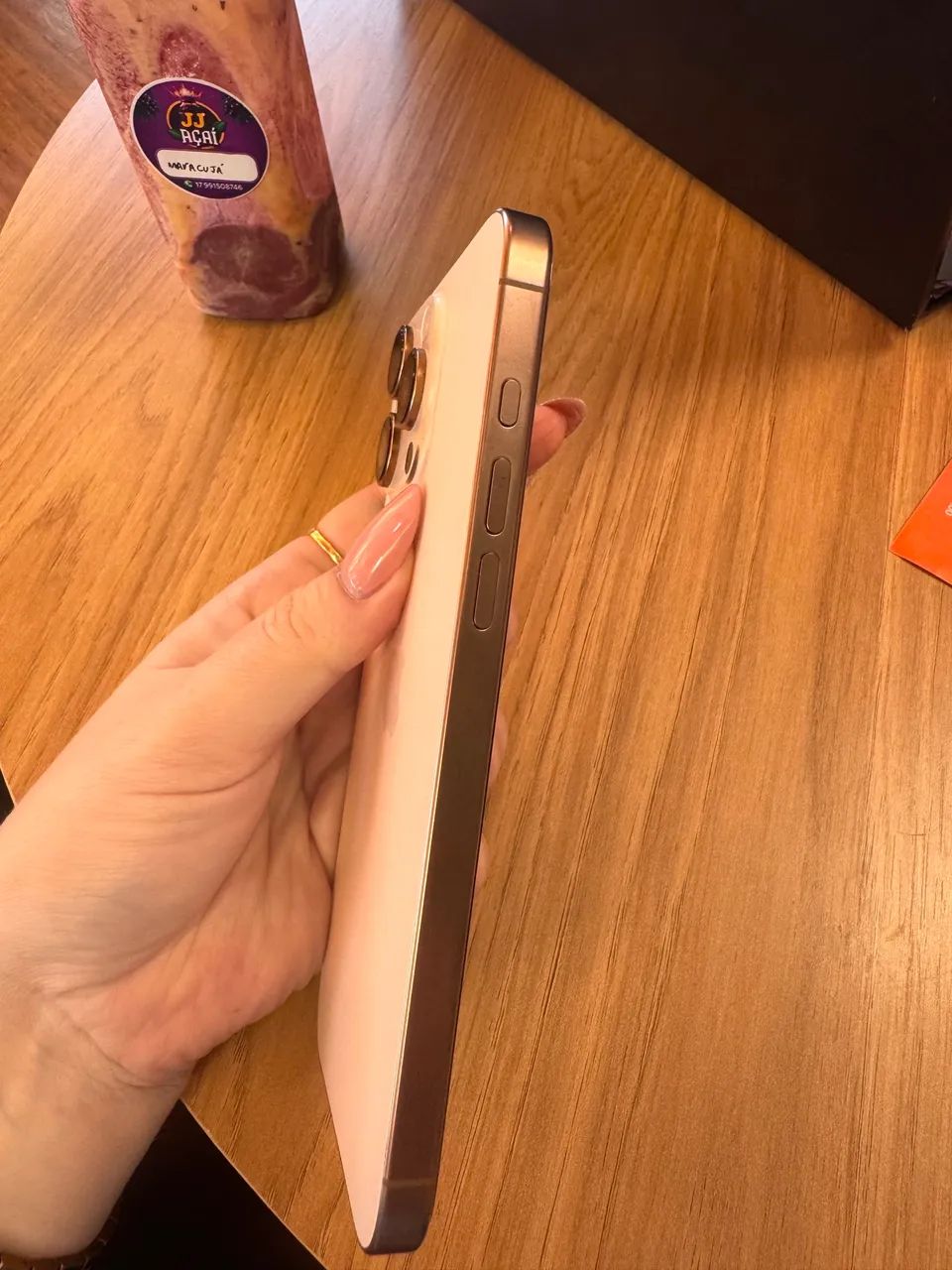 iPhone 16 pro max  - Foto 2