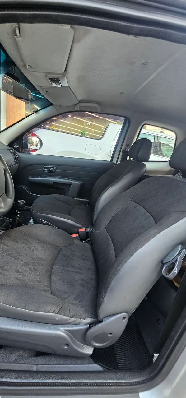 Fiat Strada Working Celeb.1.4 Fire Flex 8V CD 2012 - Foto 4