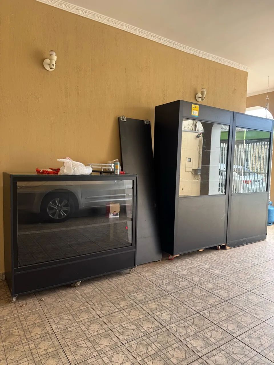 Armários para loja