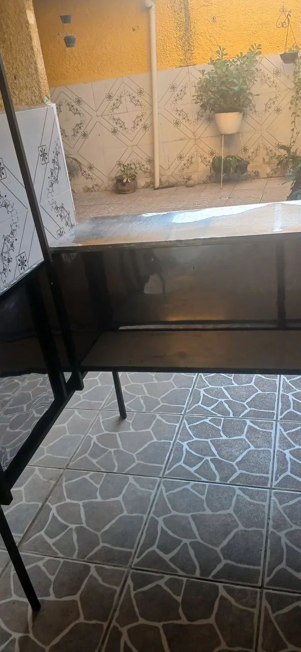Vendo barraca de pastel fácil prática excelente pra montar e des montar em qualquer lugar  - Foto 2