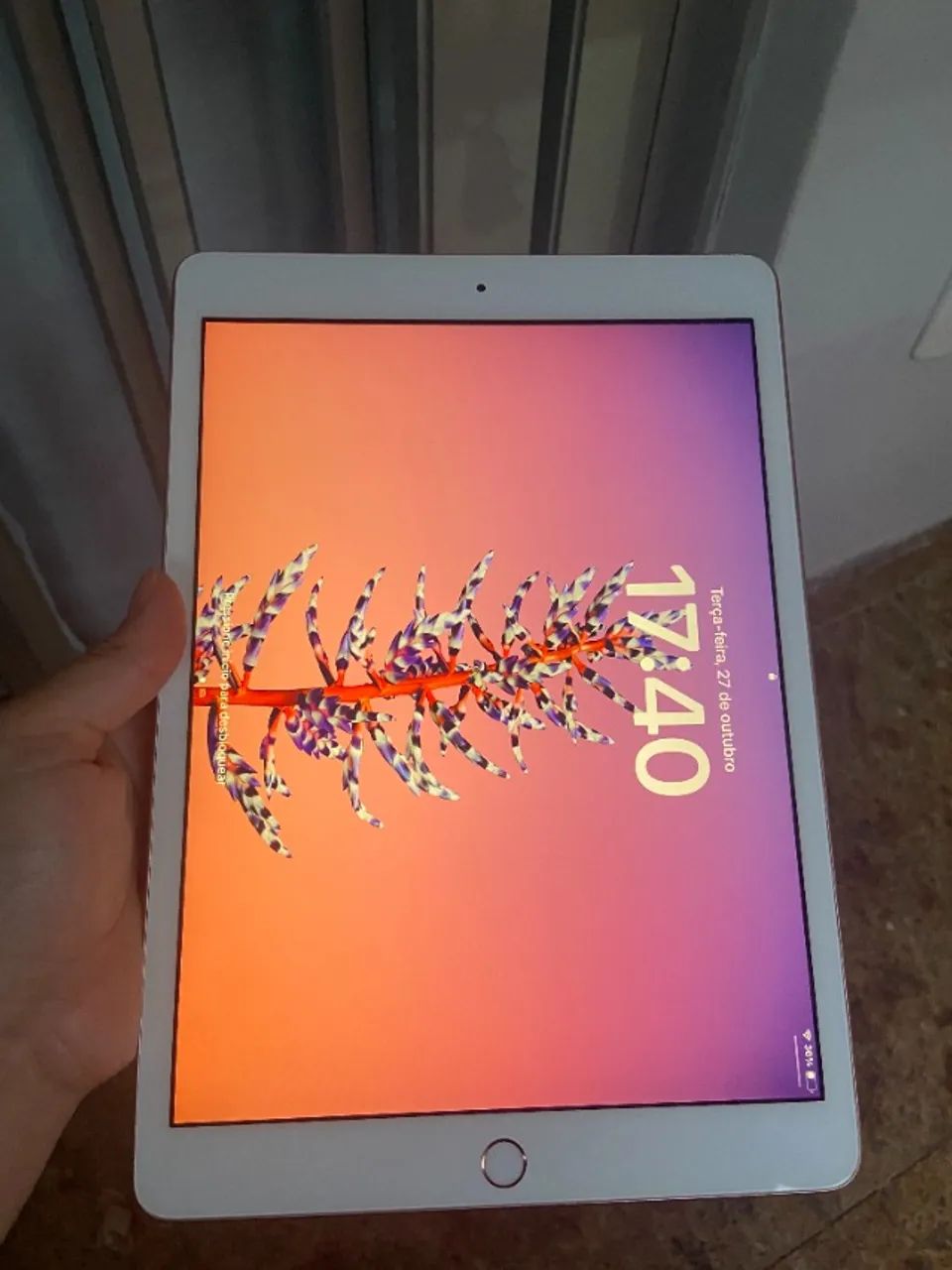 Apple iPad 7ª Geração 128GB (Impecável) + Capa + Kit Teclado/Mouse Bluetooth