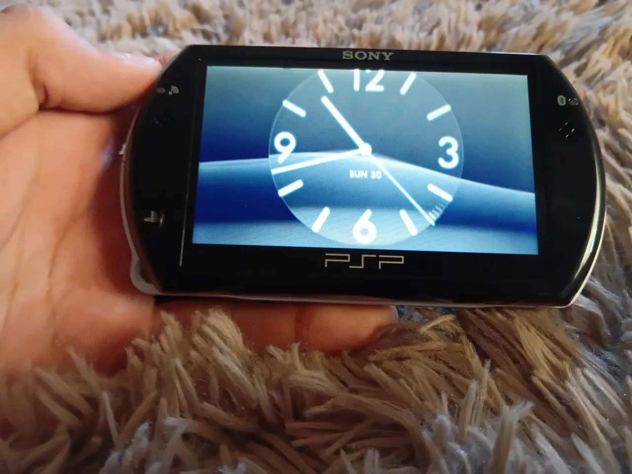 Psp go sony funcionando perfeitamente envio olx pay - Foto 3