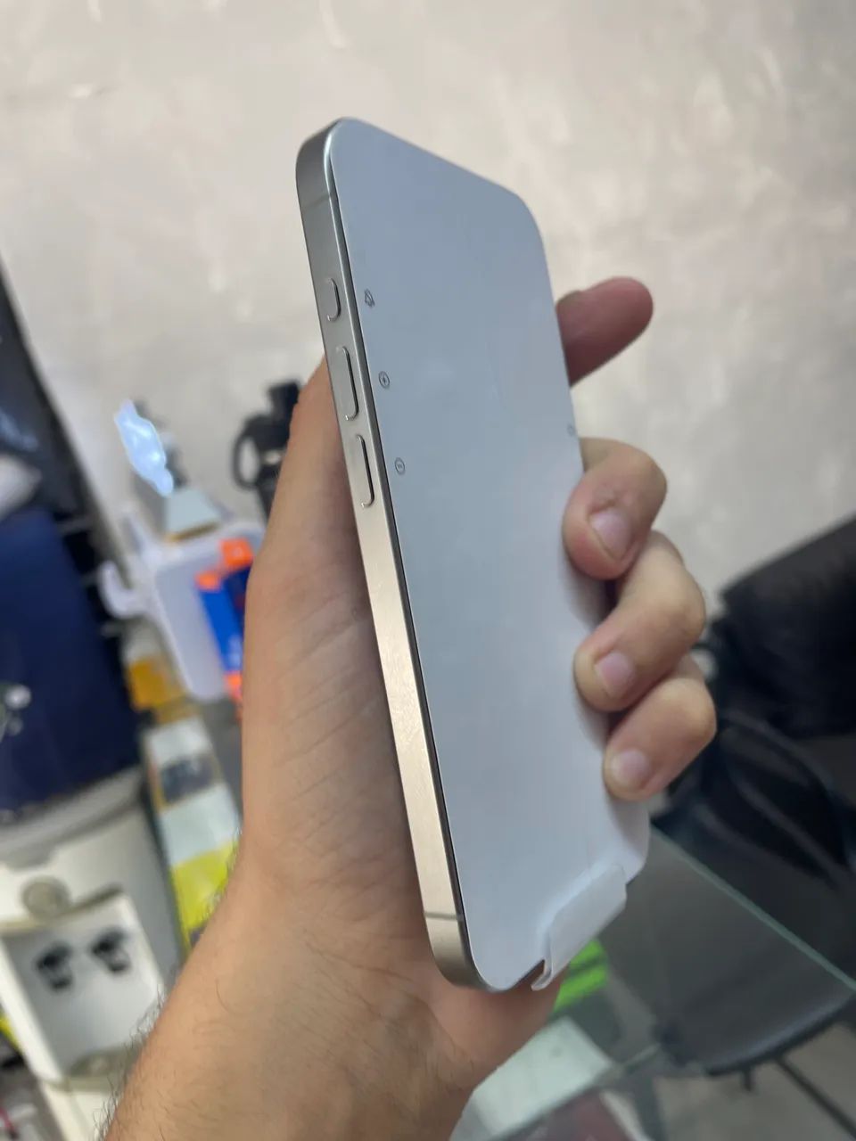 iPhone 15 pro - Foto 2