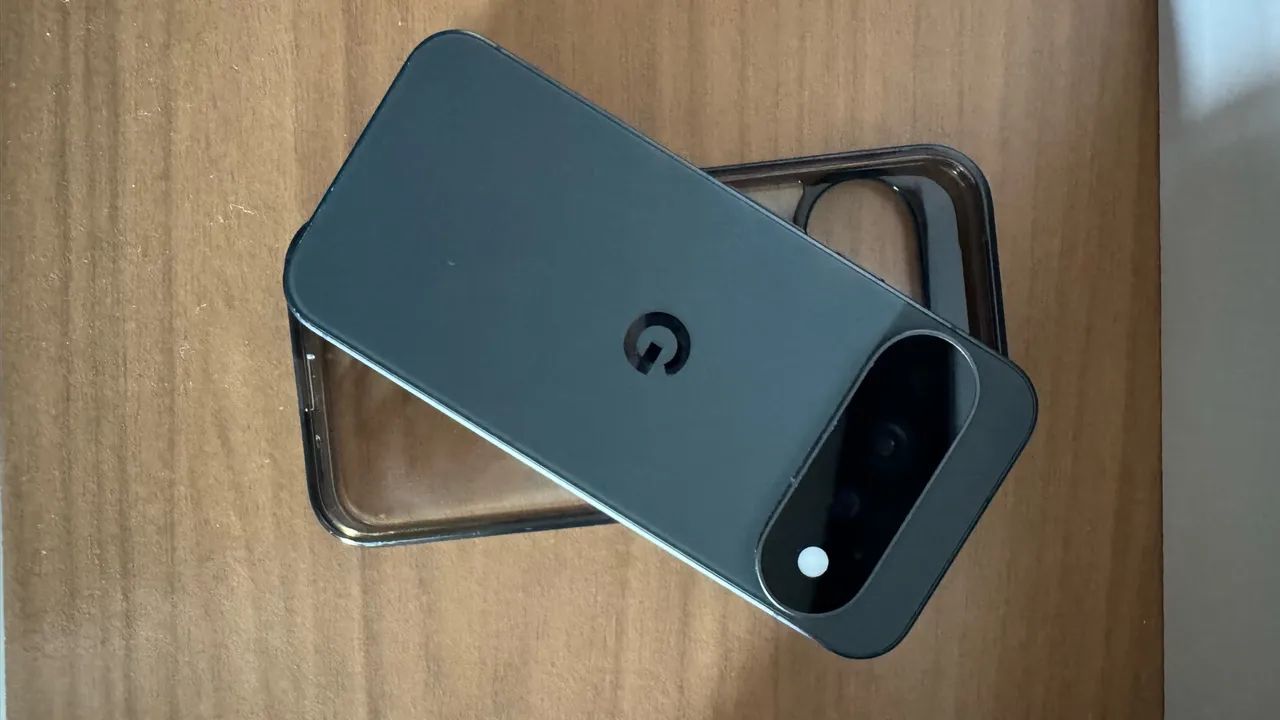 GOOGLE PIXEL 11 PRO SMARTPHONE 