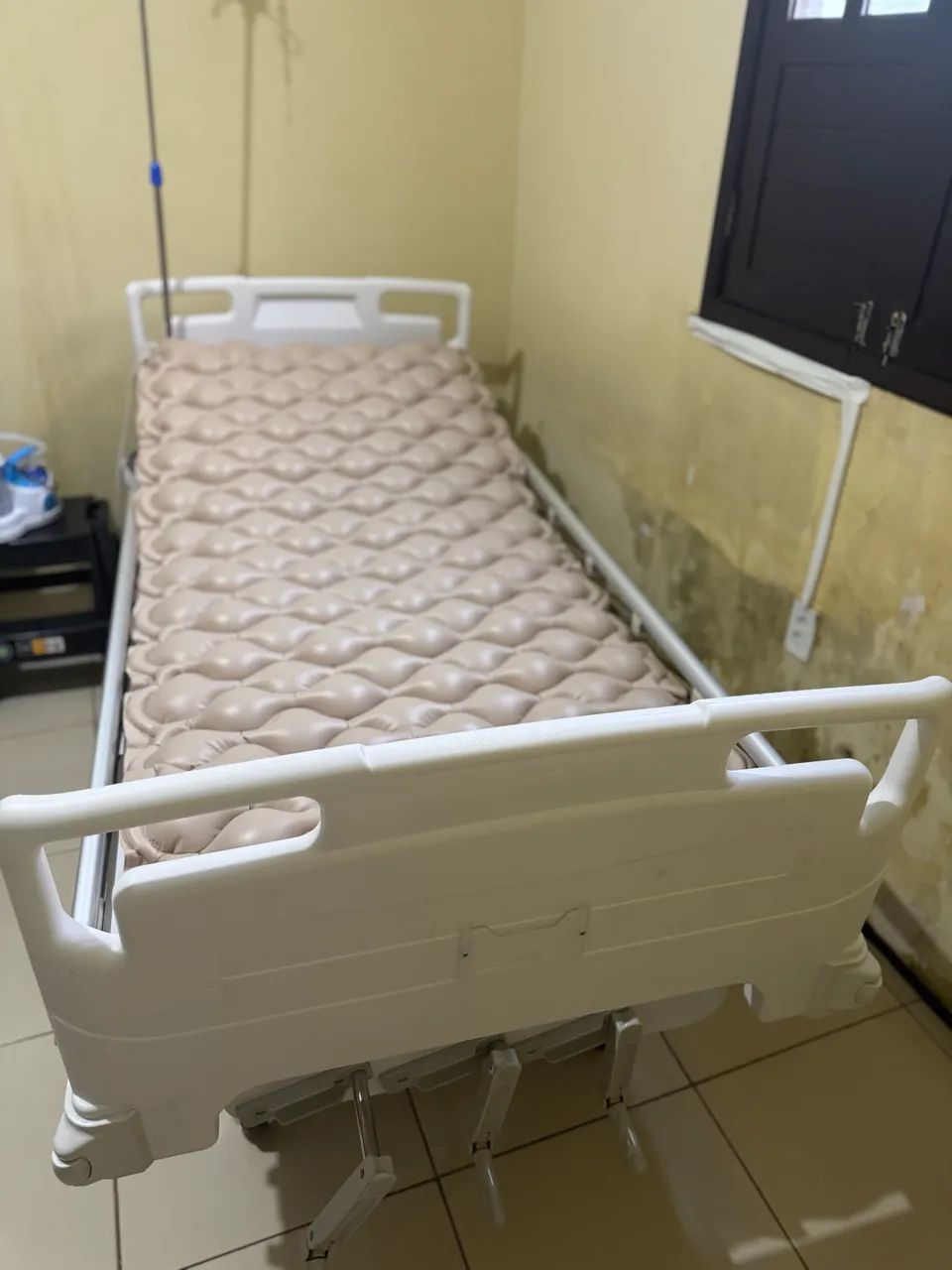 Cama hospitalar - Foto 2