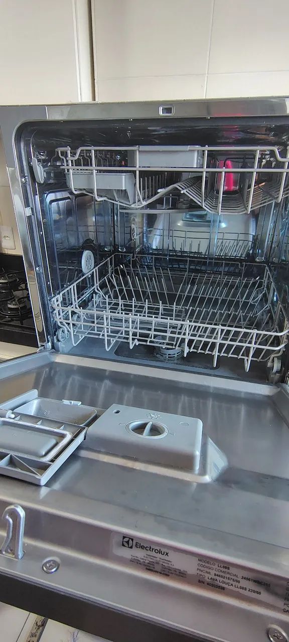 Lava louças Electrolux 8 serviços  - Foto 3