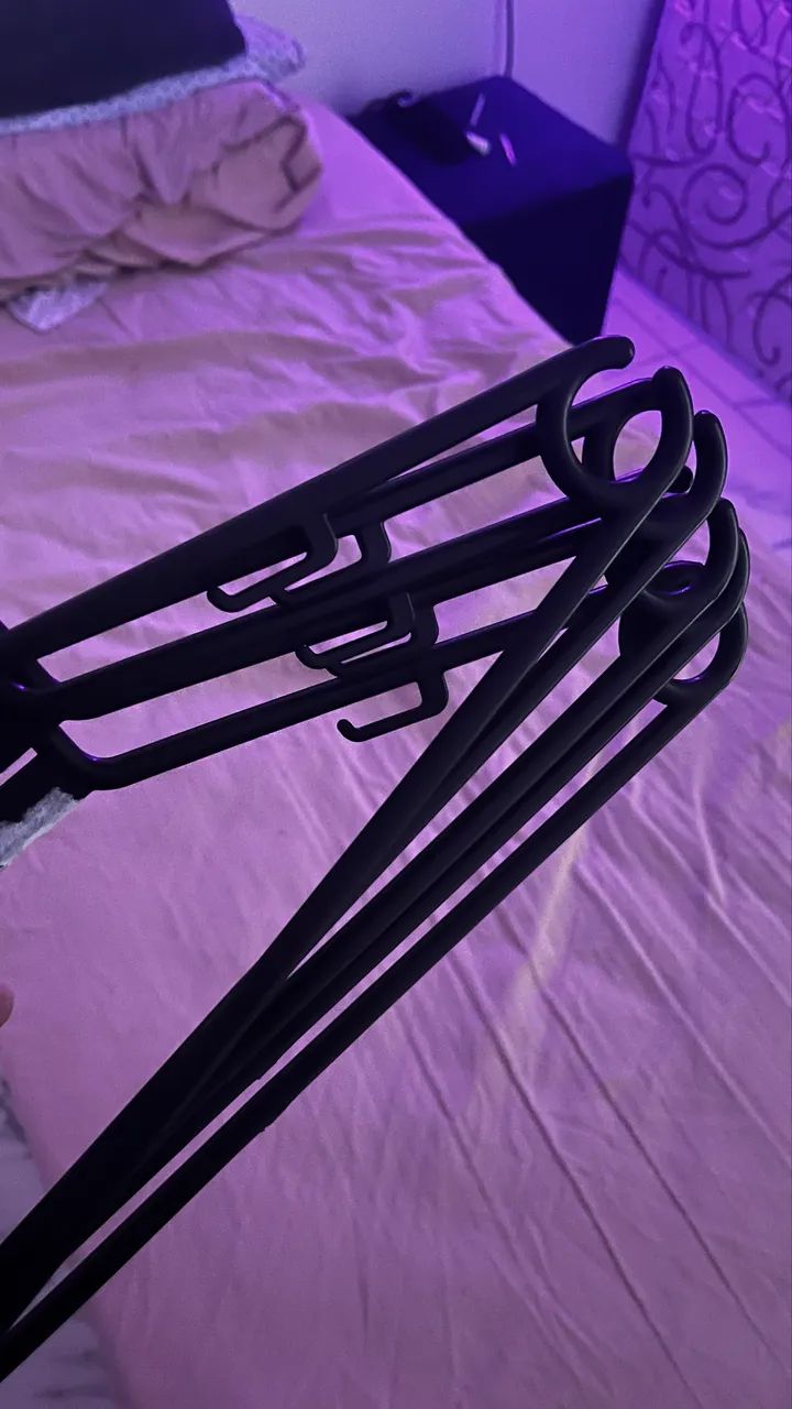 6 cabides novos - Foto 2