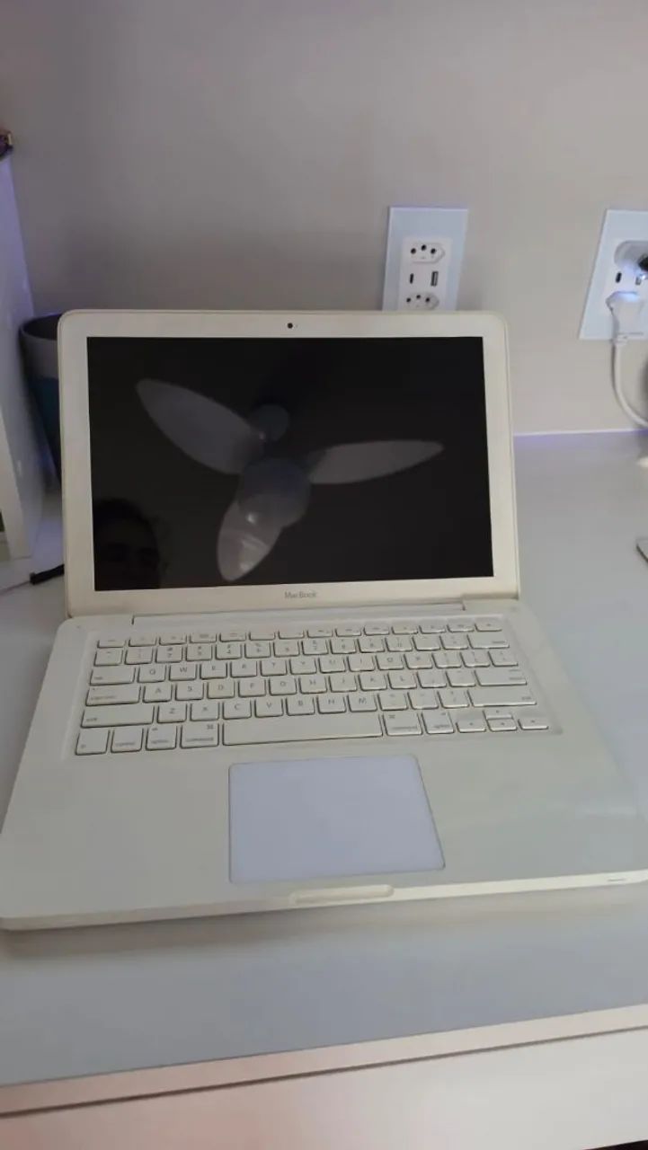 Macbook White - RARIDADE- Super conservado - Foto 3