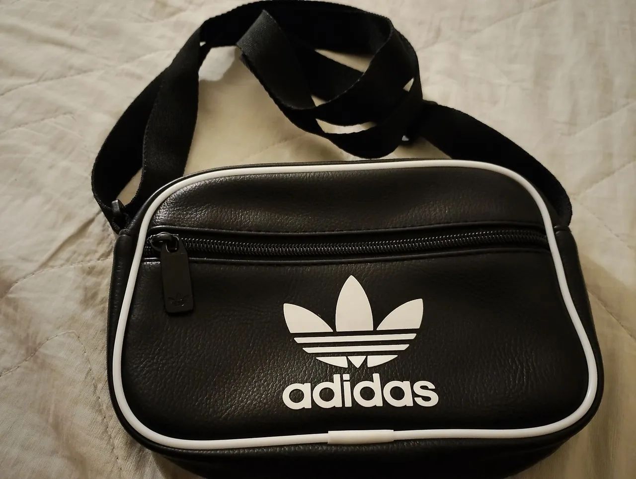 Bolsa adicolor clássica Adidas  - Foto 4