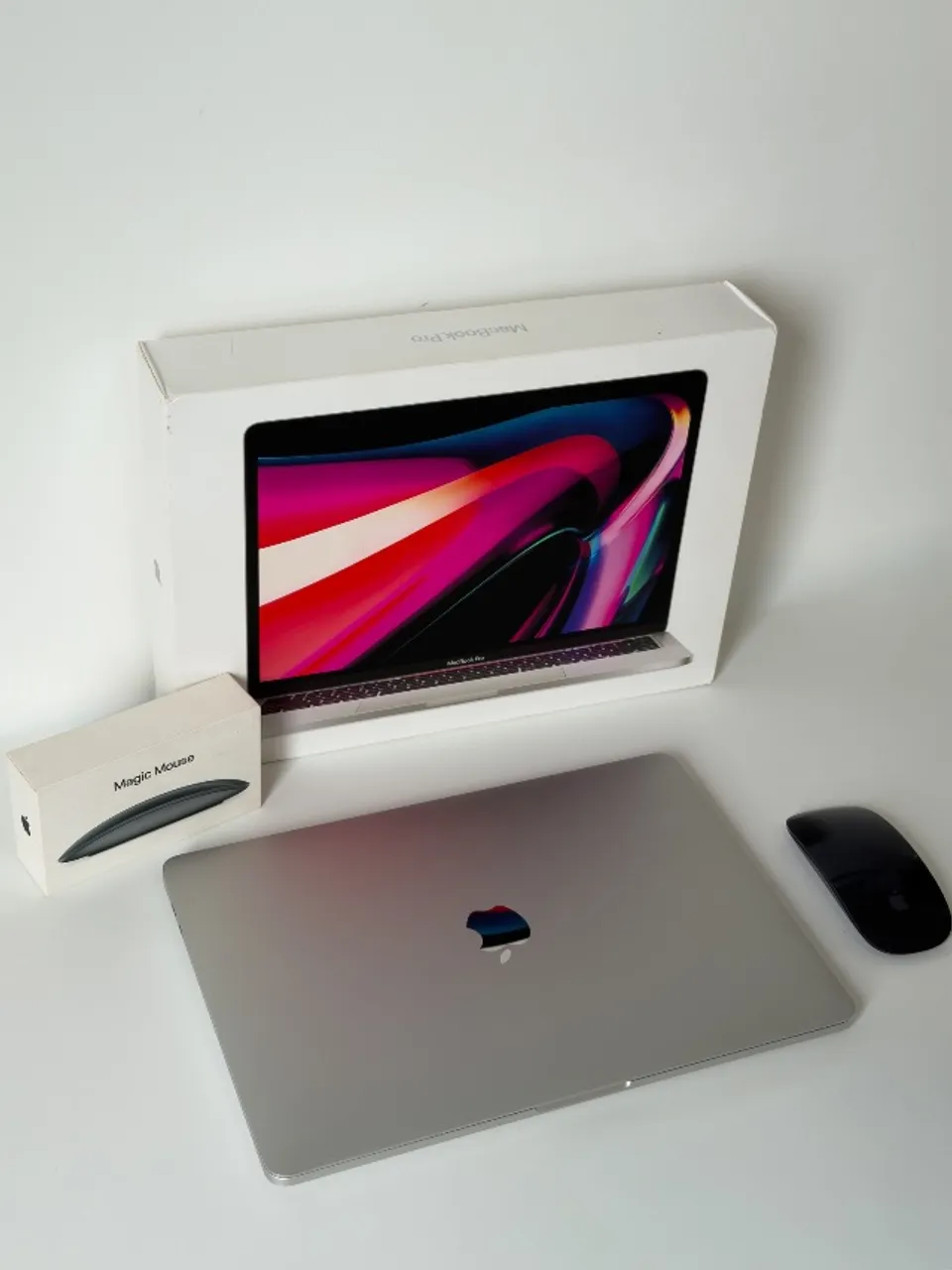 MacBook Pro 13インチ 2020 i5/16GB/512GBおまけ付 MacBook Pro 13