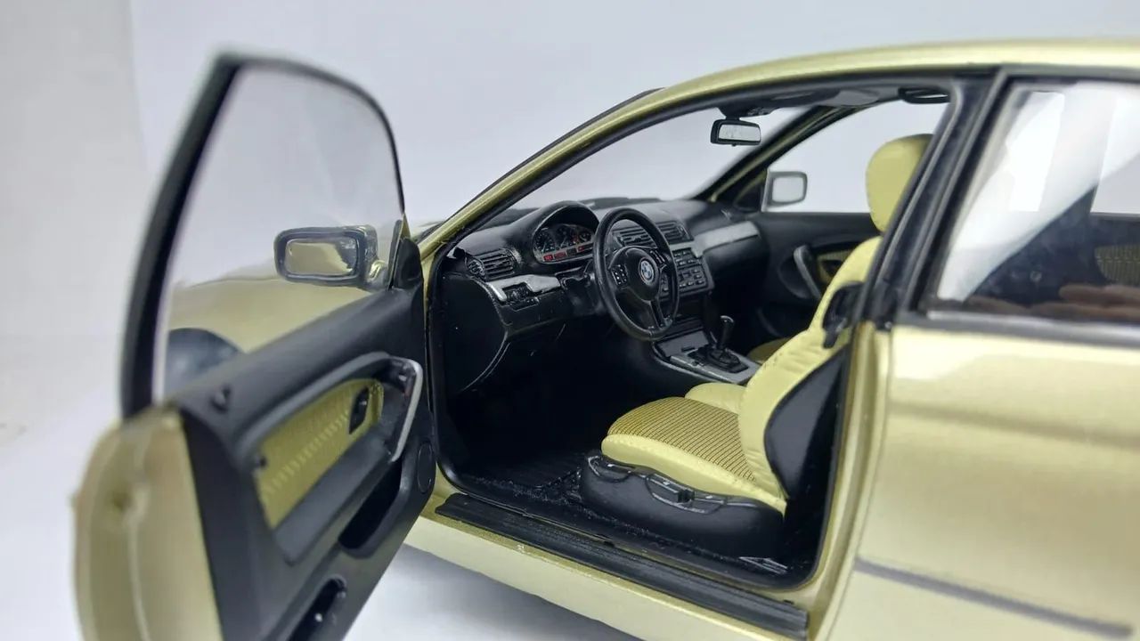Miniatura BMW 325 TI Compact 1/18 - Foto 5