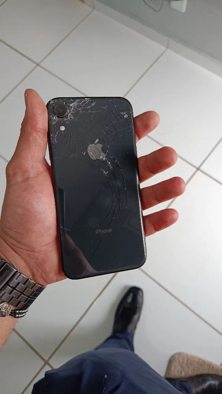 iPhone XR 64Gb - Foto 2
