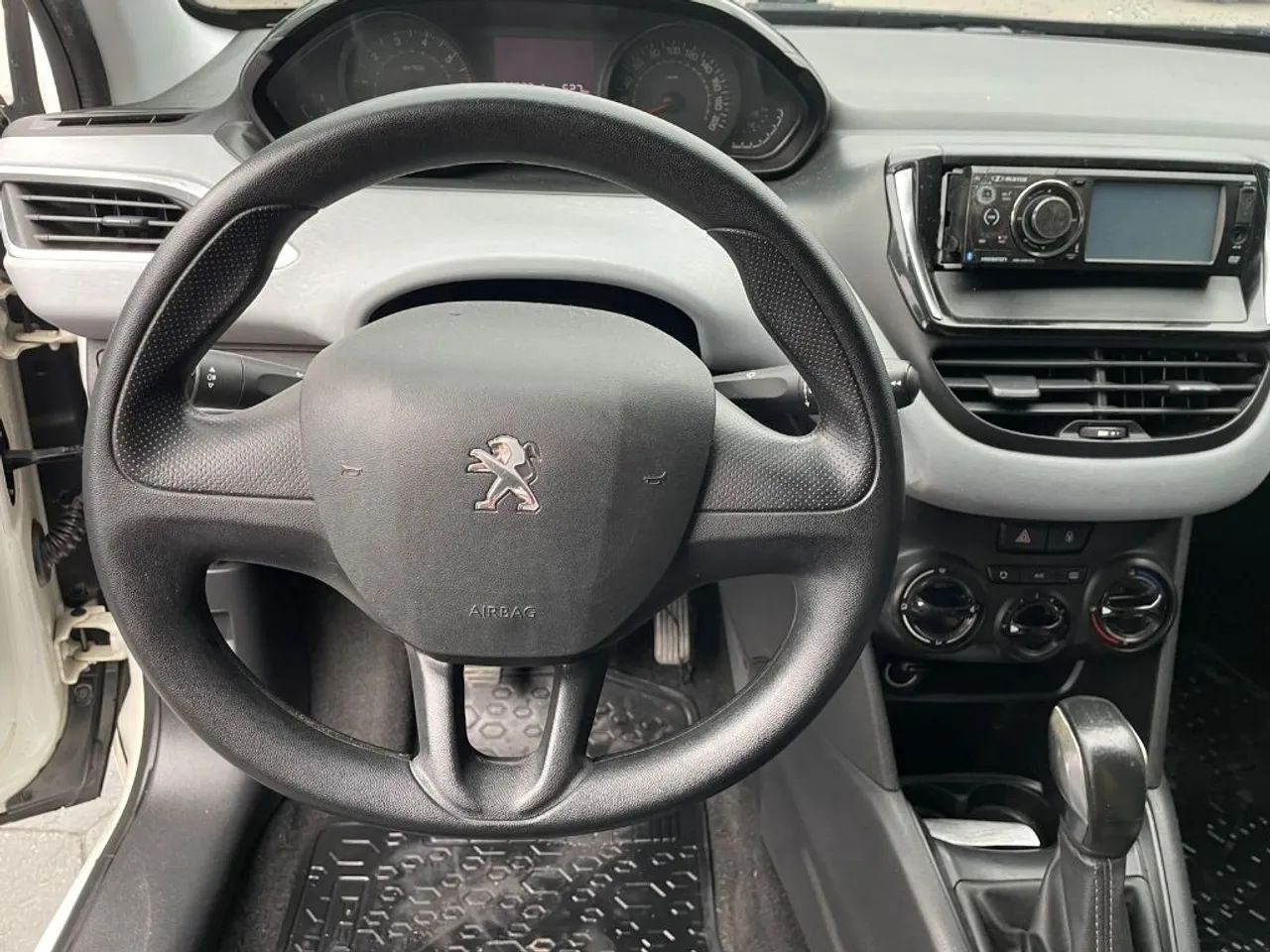 Peugeot 208 Active/active Pack 1.5 Flex 8V 5P 2014 - Foto 5