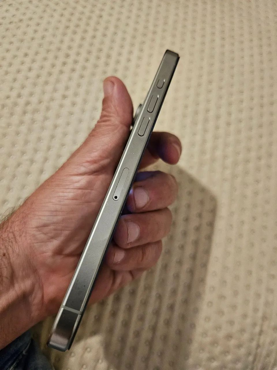Iphone 15 pro Max - Foto 2