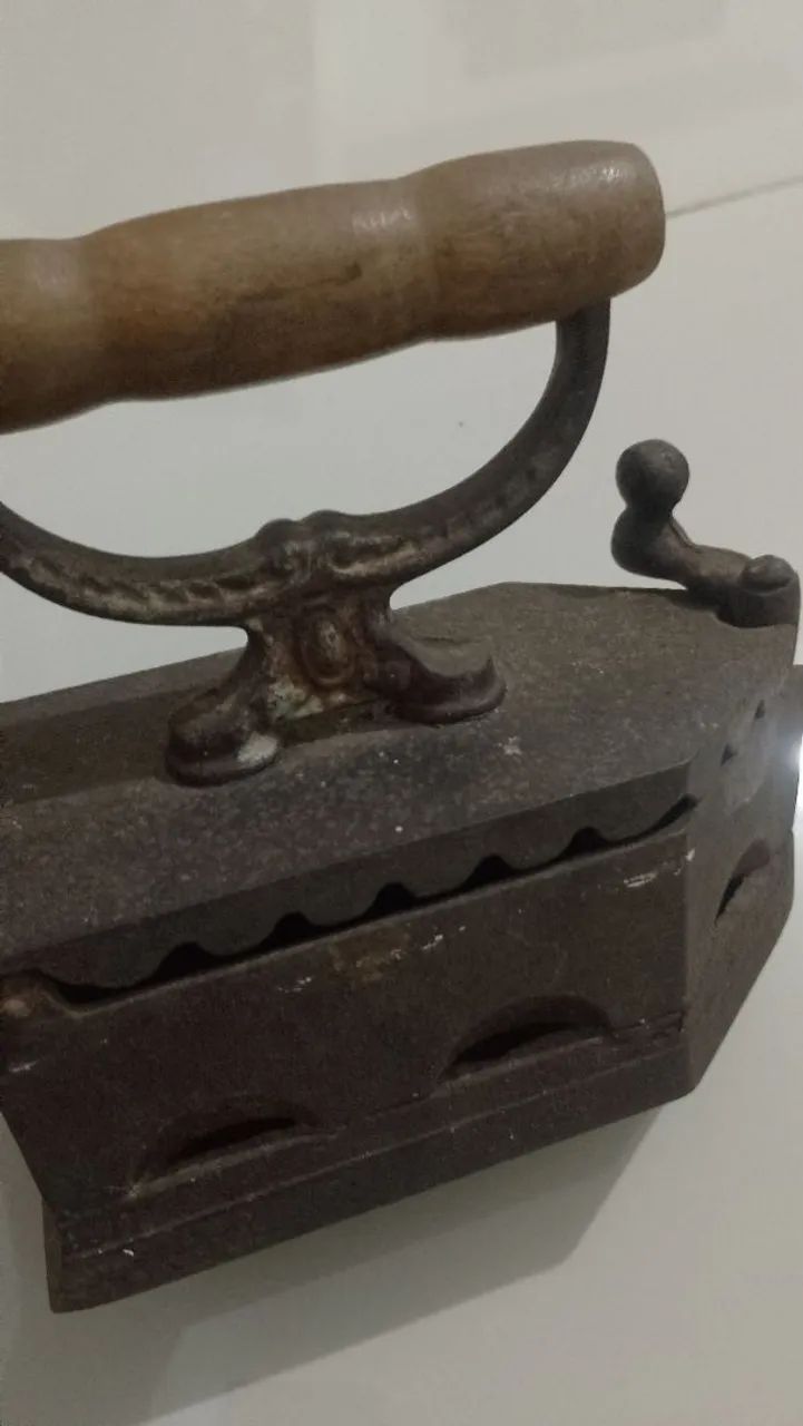 Ferro de passar reliquia - Foto 2
