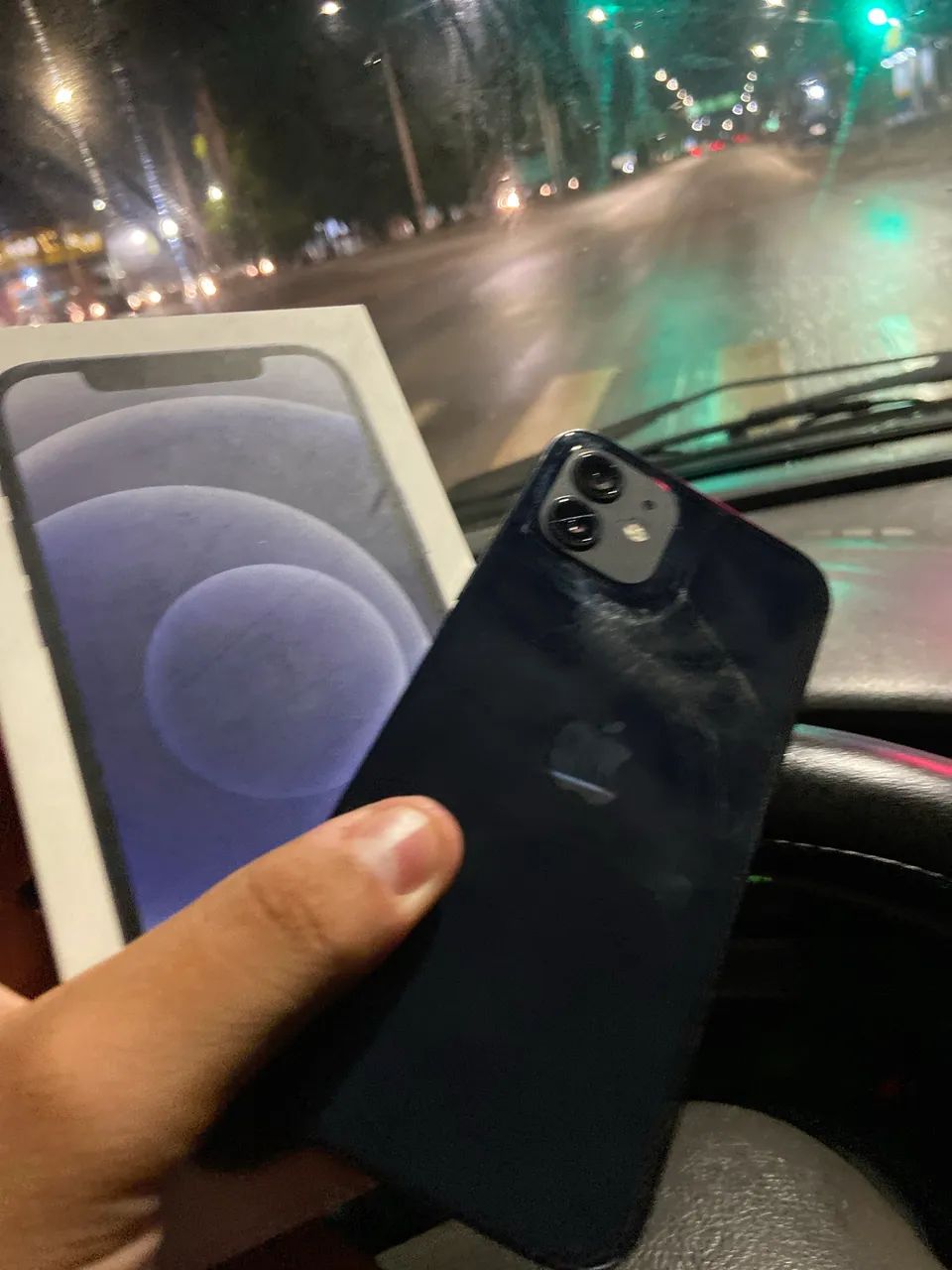 iPhone 12 - Foto 3