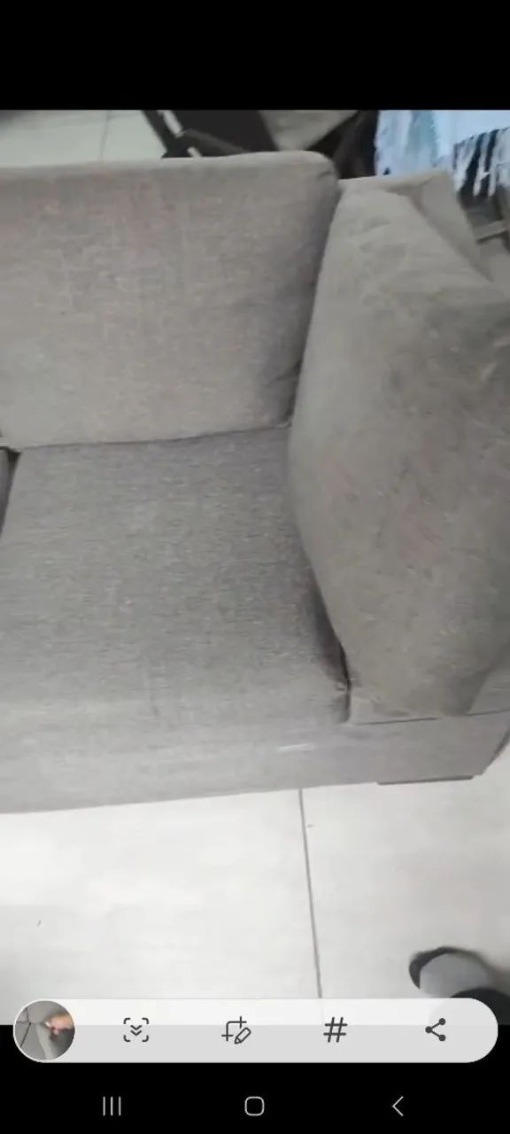 ? Conjunto de Sofás + Puff Cinza | Conservado e Fácil de Higienizar - Foto 4