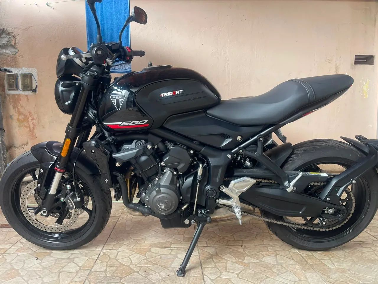 Triumph Trident 660  - Foto 2