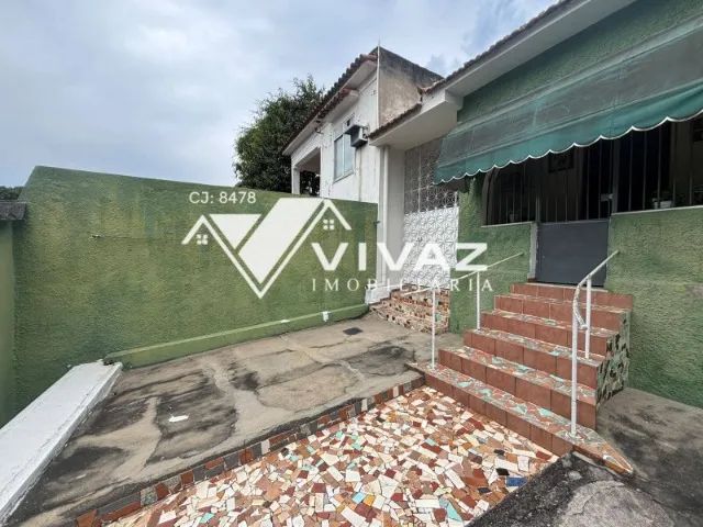 Oportunidade em Vaz Lobo, Vila com 5 Casas
