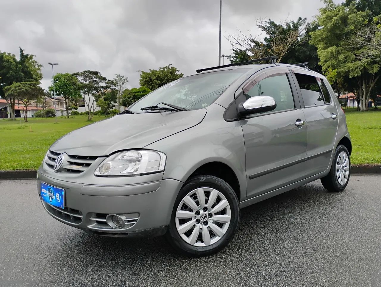 Volkswagen Fox Plus 1.6mi/ 1.6mi Total Flex 8V 4P 2004